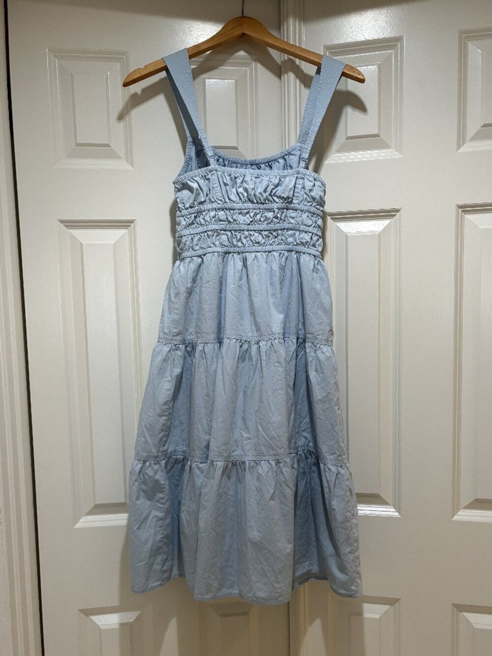 Aritzia Sunday Best tiered midi dress - Picture 2 of 3